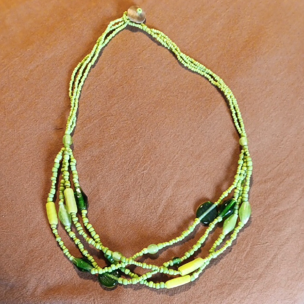 TROPICAL BEAD NECKLACE
